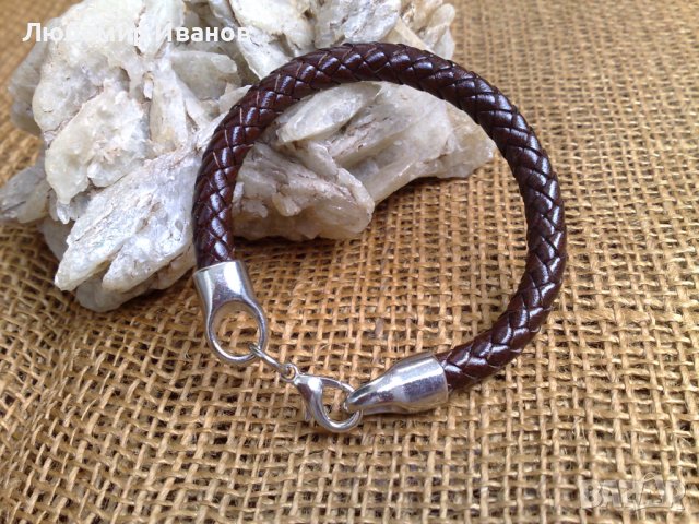 Плетени гривни, колиета и др. Богат избор на цветове, размери и модели. Естествена кожа, снимка 14 - Други - 8572495