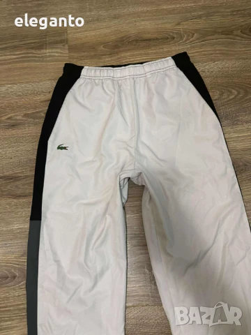 Оргинално мъжко долнище Lacoste White Embroidered Logo Track Pants , S размер , снимка 2 - Спортни дрехи, екипи - 50805798