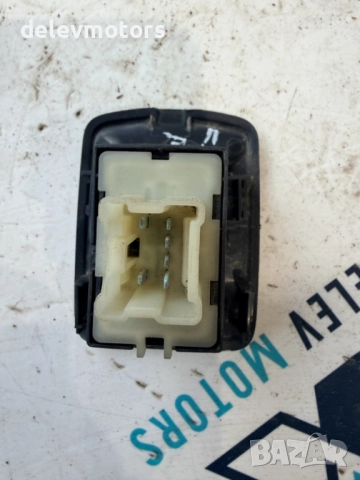 Копче за ел. стъкла от Dacia Dokker 1.6i, 109 ph., 5sp., 15 000 km, 2021, euro 6D, engine H4M740, снимка 2 - Части - 52979623