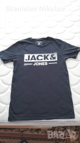 Тениска Jack & Jones, снимка 1 - Тениски - 31704374