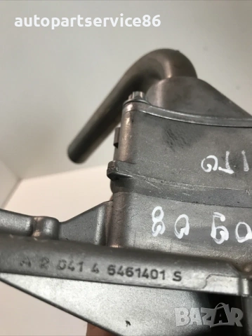 Помпа масло 2.2 CDI за Mercedes Vito W639 (2003-2008) 6111810201, снимка 2 - Части - 54147521