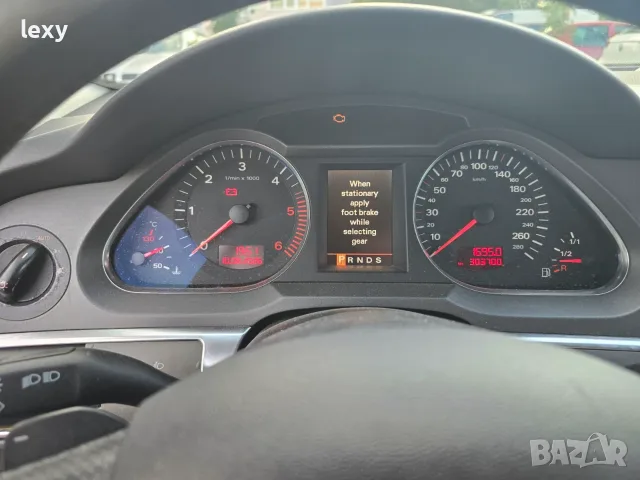 Продавам Audi A6 Avant (4F/C6) 3.0 TDI Quattro – Автоматик, снимка 5 - Автомобили и джипове - 55783459