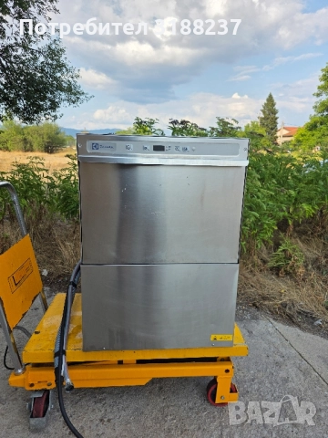 Професионална миялна машина Electrolux , снимка 5 - Обзавеждане за заведение - 51447091