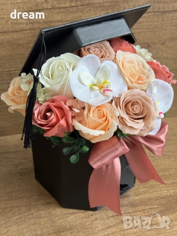 Букети за абитуриенти, снимка 5 - Декорация за дома - 50058857
