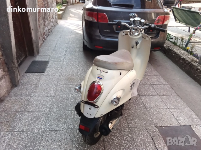 Скутер Yiying 49cc 4тактов, снимка 8 - Мотоциклети и мототехника - 53921796