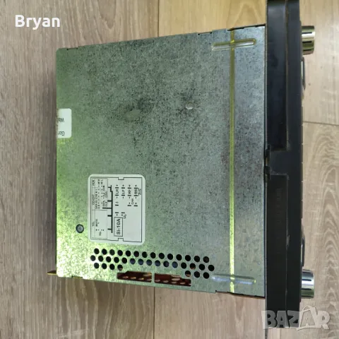 VW Caddy, Golf, Passat, Touran radio cd audio ULVWMP3, снимка 3 - Части - 49088542