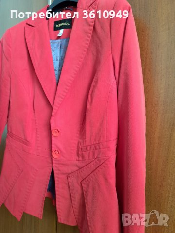 Червено сако, снимка 3 - Сака - 40141159