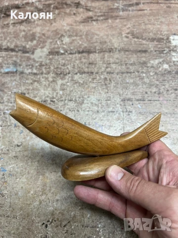 Дървена пластика златната рибка