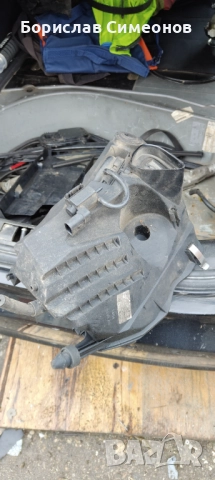 Кутия за филтър горна част Audi a6 4f, снимка 2 - Части - 52325373