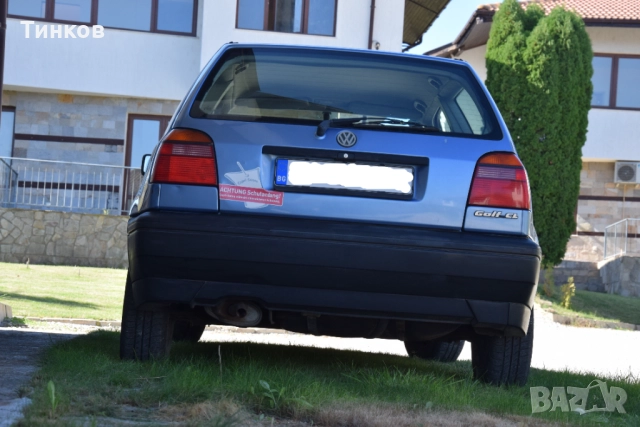 Фолксваген Голф 3, 1.8 бензин, снимка 12 - Автомобили и джипове - 51938391