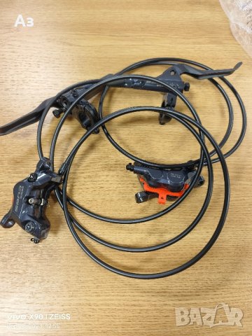 Комплект Shimano CUES BR-U8020 4-Piston Disc Brake Set, снимка 10 - Части за велосипеди - 42353321