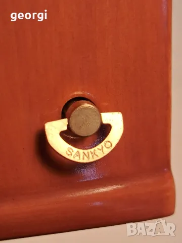 Goebel музикална порцеланова фигура пиано, снимка 6 - Колекции - 49620636