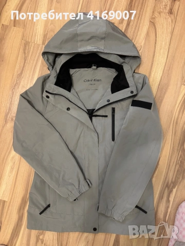 Calvin Klein яке две в едно