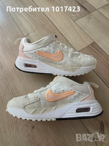 Детски маратонки NIKE AIR MAX SOLO, снимка 2 - Детски маратонки - 51562647