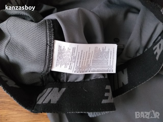 nike  - страхотни мъжки панталони ХЛ, снимка 9 - Спортни дрехи, екипи - 40855173