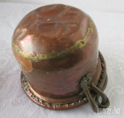 Стар метален съд, менче бакър бакърче, мед месинг метал, кутия, релеф.  лов, цинк антика , снимка 2 - Други - 31940415