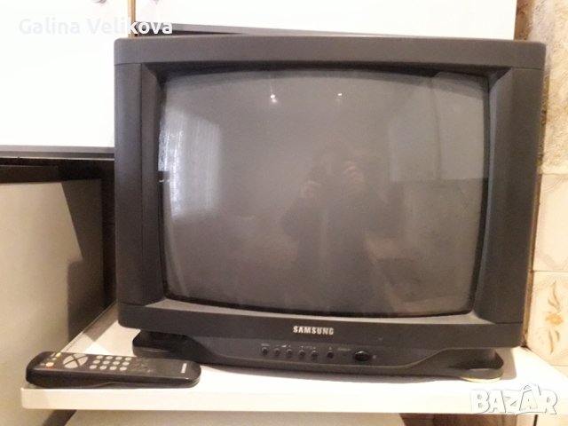 Телевизор Samsung, снимка 2 - Телевизори - 40265434