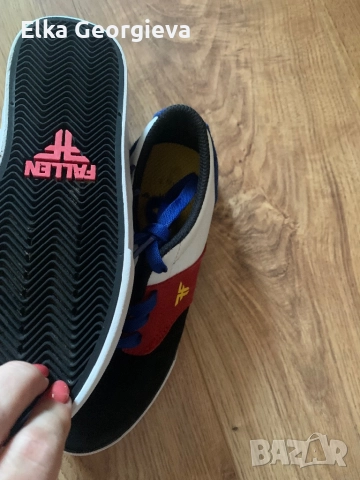 Страхотни спортно елегантни обувки, снимка 4 - Детски обувки - 51704968