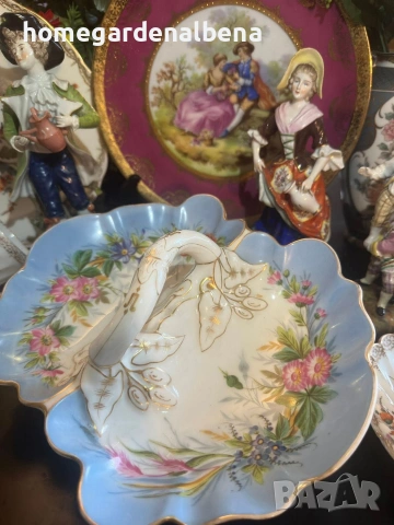 Луксозен двусекционен съд – Ръчна Рисунка | Винтидж Шедьовър