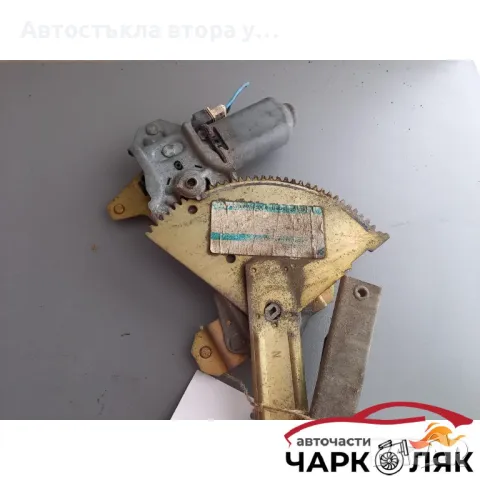 Ел машинка стъкло стъклоповдигач предна дясна Фолксваген Пасат 1.8Б, снимка 4 - Части - 47954260