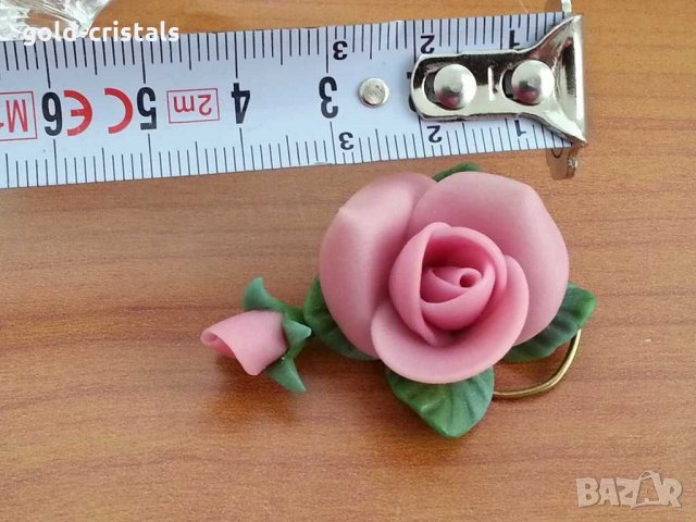 Ретро брошка медальон  ръчна изработка , снимка 2 - Антикварни и старинни предмети - 29631321