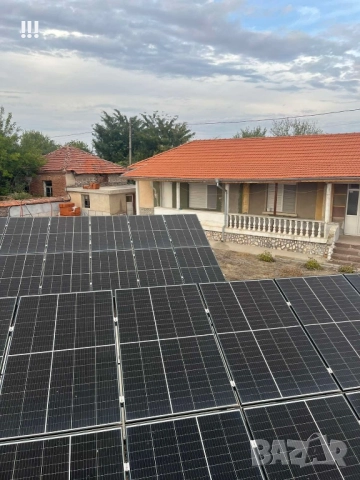 Масивна къща 250 кв.м. с двор, снимка 2 - Къщи - 51899147