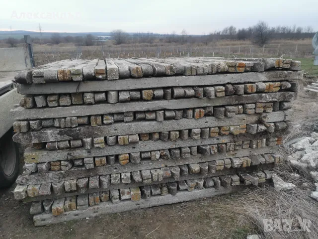 Продавам бетонни колове , снимка 2 - Огради и мрежи - 49171665