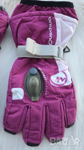 Ски ръкавици Decathlon самозатоплящи се , снимка 5 - Зимни спортове - 49240048