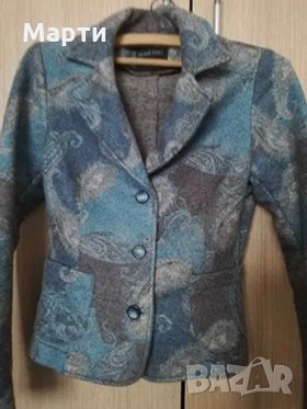 Вълнено сако. 