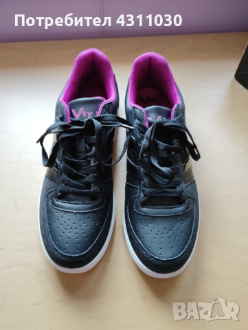 Дамски черни кожени маратонки 42 номер, снимка 2 - Маратонки - 54219471