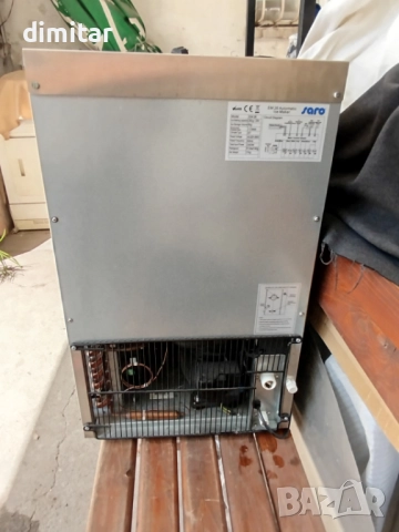 Професионален ледогенератор SARO EM 26, снимка 4 - Обзавеждане за заведение - 52468505