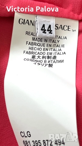 Италианска модна къща VERSACE рокля vintage коприна 100%, снимка 14 - Рокли - 51464165