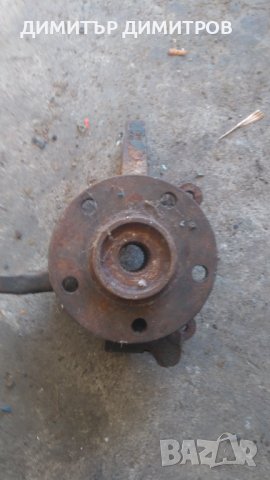 Шенкел главина за Митсубиши, снимка 2 - Части - 42860740