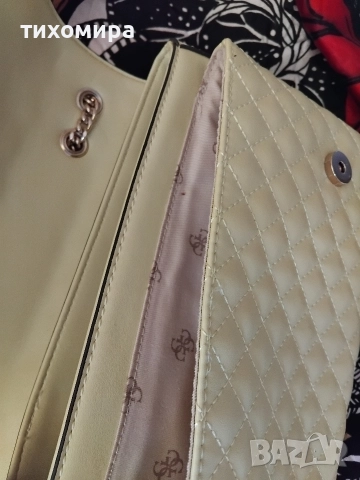 Чанта Guess с къса и дълга дръжка, снимка 3 - Чанти - 52915067