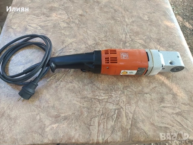 Ъглова бормашина 
