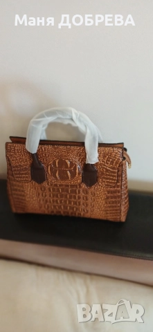 продавам чанта, снимка 4 - Чанти - 52419337