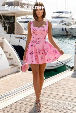 Дамски рокли с панделка 