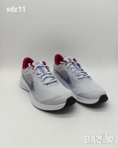 Дамски маратонки Nike Downshifter 10, 36,5 номер, снимка 4 - Маратонки - 52440323