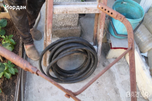 Стар плуг, снимка 2 - Антикварни и старинни предмети - 50918057