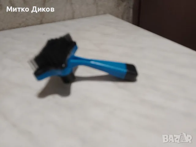сух шампоан спрей за кучета и котки Camon Shampoo Secco Spray 300 мл с масло от жожоба и четка за ч, снимка 5 - За кучета - 56230856
