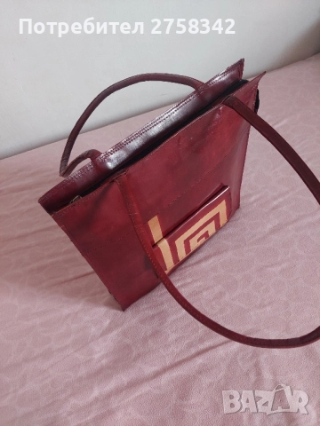 дамска чанта от естествена кожа, снимка 2 - Чанти - 52052198