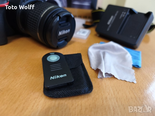 Фотоапарат Nikon D5600 + AF-P DX NIKKOR 18-55mm f/3.5-5.6G VR, снимка 15 - Фотоапарати - 52798481