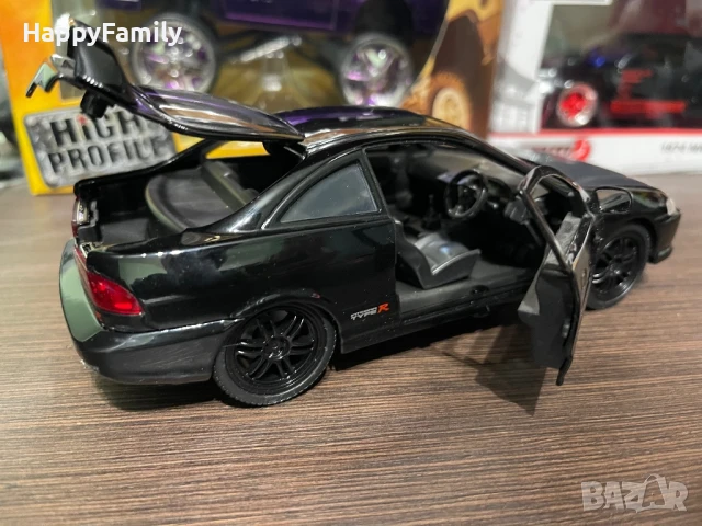 Мащабен модел Honda Integra Jada Toys 1995 Бързи и Яростни 1:24, снимка 8 - Колекции - 51148813
