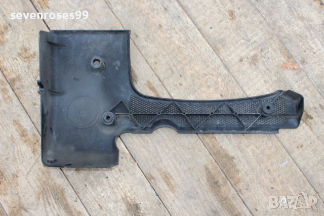 Капак двигател декорация Фолксваген Поло 2 1.0i VW Polo 97”, снимка 4 - Части - 39567970