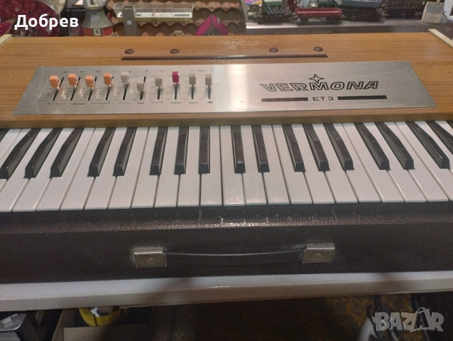 Синтезатор Vermona ЕТ-3