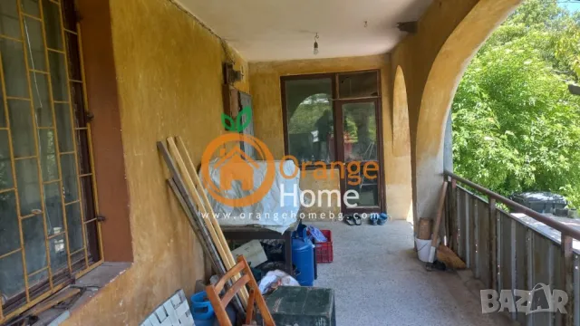 Отлична триетажна масивна къща 240 м2, на 13 км от Варна, с. Орешак, снимка 9 - Къщи - 50305541