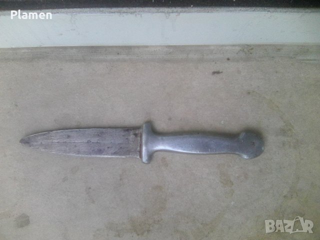 Стара ергенска кама, снимка 1