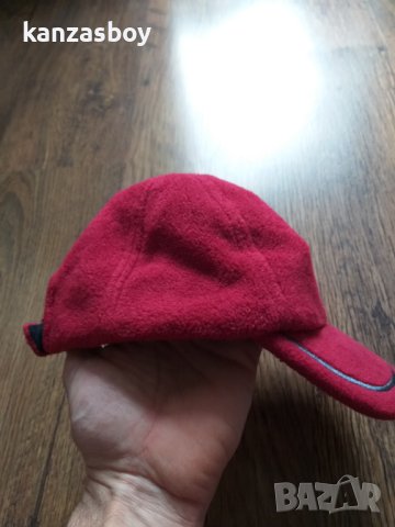 gaastra - страхотна поларена шапка КАТО НОВА С, снимка 5 - Шапки - 44263314