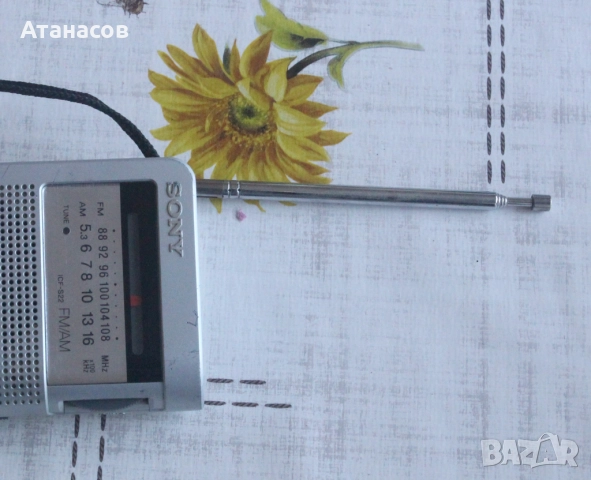 Малко джобно радио Sony, снимка 5 - Радиокасетофони, транзистори - 52774625