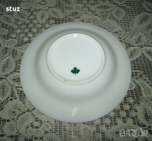 Дълбока порцеланова чиния с коледни мотиви, снимка 4 - Чинии - 52585697